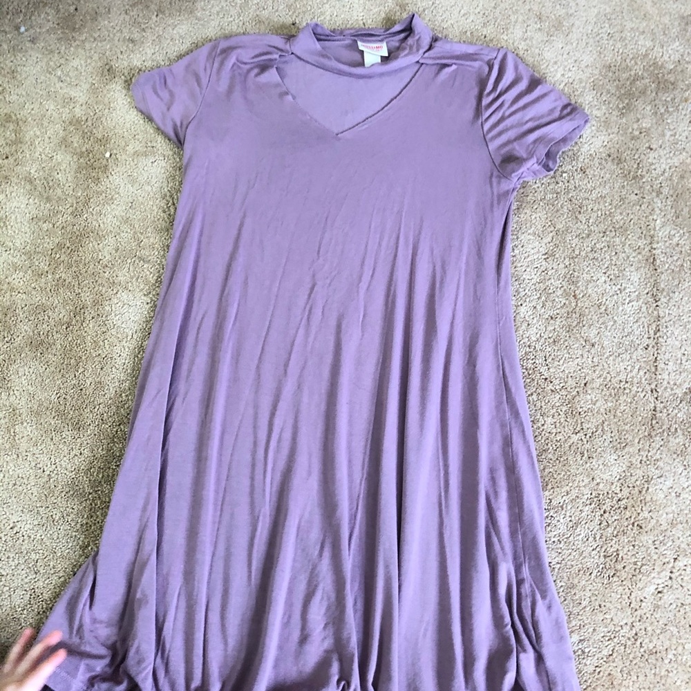 Choker neck like dress